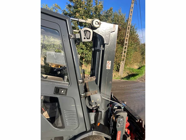 Linde h35t-02 vorkheftruck met jcb q-fit snelwissel + rotator + zwaar klem 2016 - afbeelding 52 van  90