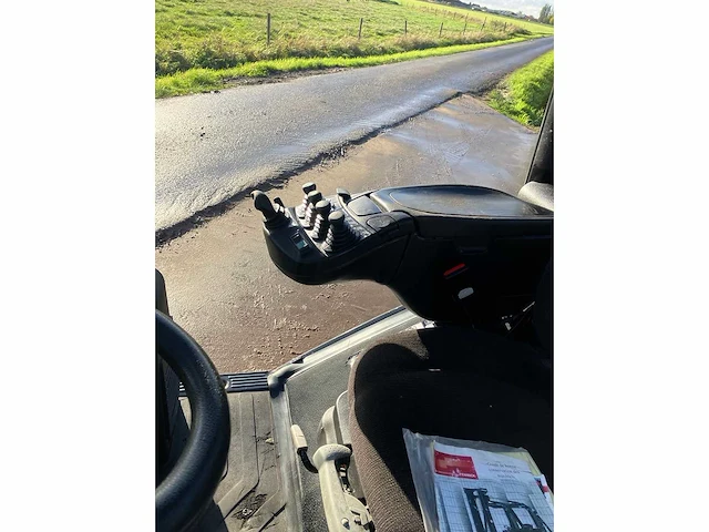 Linde h35t-02 vorkheftruck met jcb q-fit snelwissel + rotator + zwaar klem 2016 - afbeelding 69 van  90