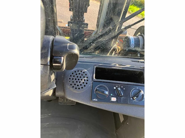 Linde h35t-02 vorkheftruck met jcb q-fit snelwissel + rotator + zwaar klem 2016 - afbeelding 75 van  90