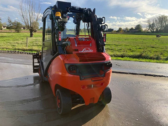 Linde h35t-02 vorkheftruck met jcb q-fit snelwissel + rotator + zwaar klem 2016 - afbeelding 67 van  90