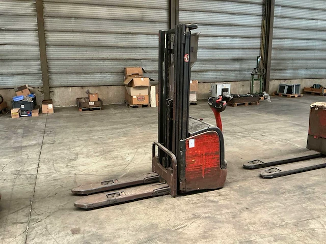 Linde l14 stapelaar - afbeelding 1 van  11