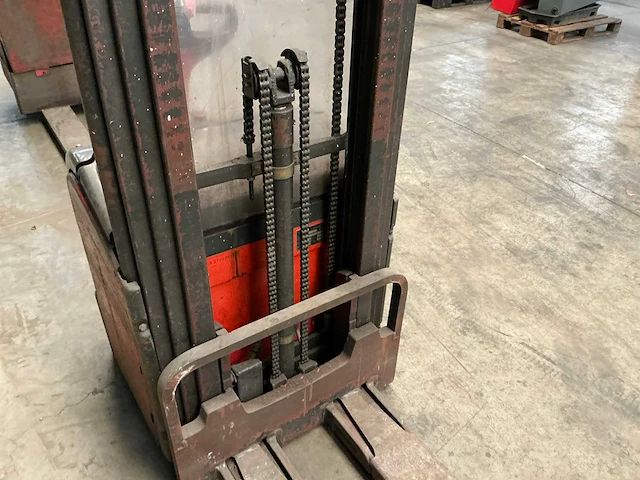 Linde l14 stapelaar - afbeelding 10 van  11