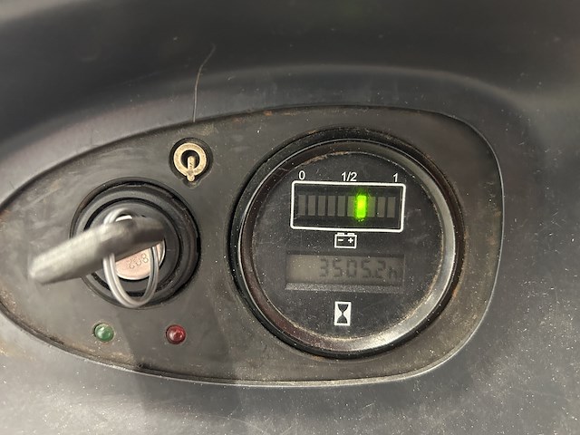 Linde l16 stapelaar - bj 2007 - afbeelding 4 van  8