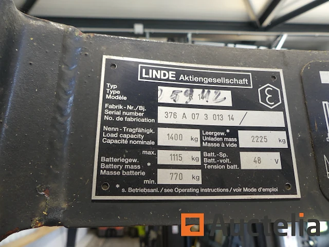 Linde r 14 reachtruck - afbeelding 2 van  12