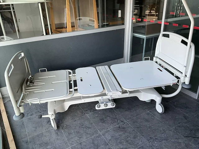 Linet eleganza mobiel ziekenhuisbed - afbeelding 1 van  9