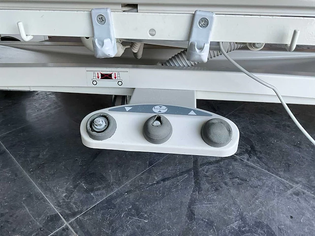Linet eleganza mobiel ziekenhuisbed - afbeelding 5 van  9