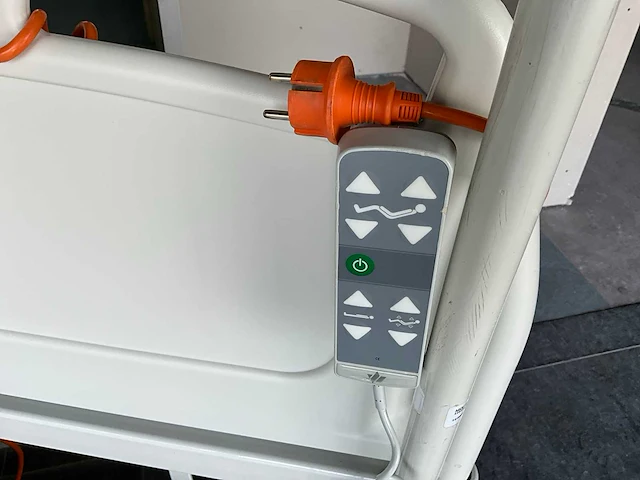 Linet eleganza mobiel ziekenhuisbed - afbeelding 9 van  12