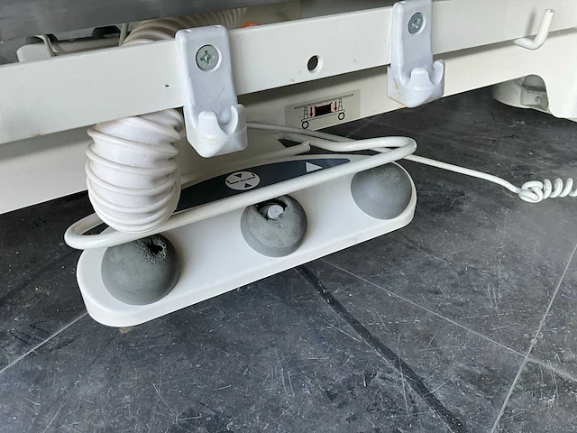 Linet eleganza mobiel ziekenhuisbed - afbeelding 12 van  12