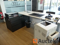 Linker hoekbureau - afbeelding 4 van  5