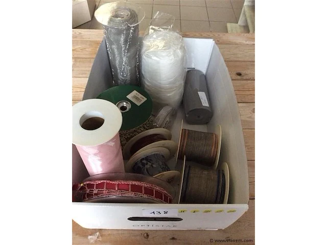 Linten, koorden… - afbeelding 1 van  3
