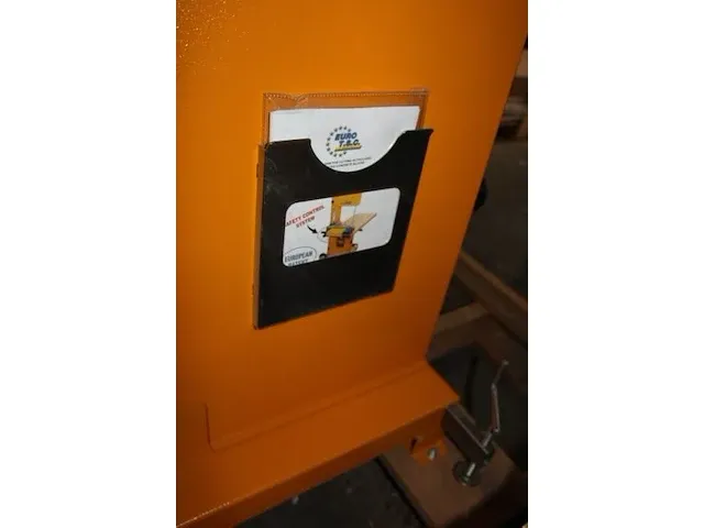 Lintzaagmachine - afbeelding 9 van  9
