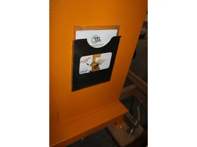 Lintzaagmachine - afbeelding 8 van  9