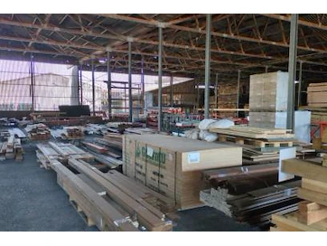 Liquidatie houtbewerkingsbedrijf & bouwstofmaterialen