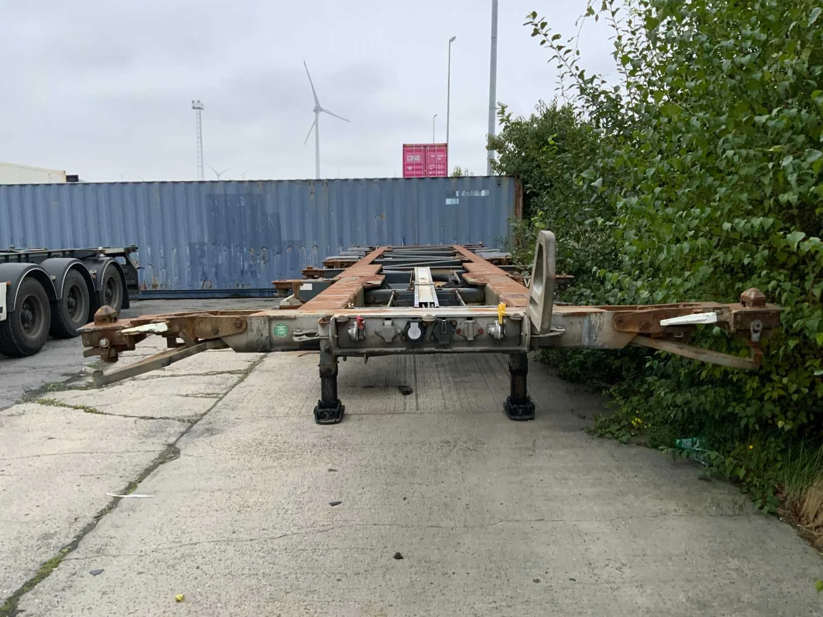 Lk-trans bv wegens faillissement