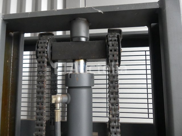 Lm elektrische stapelaar - afbeelding 7 van  12