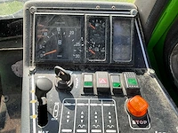 Lm trac werktuigdrager met onkruidborstel - afbeelding 6 van  28
