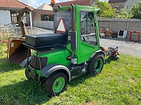 Lm trac werktuigdrager met onkruidborstel - afbeelding 23 van  28