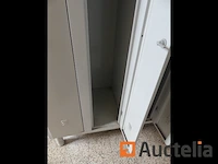 Locker met 4 deuren - afbeelding 2 van  6