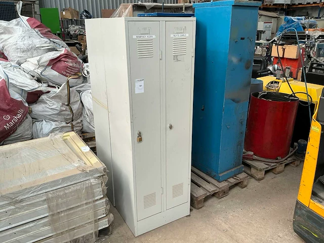 Lockerkast (2x) - afbeelding 1 van  4