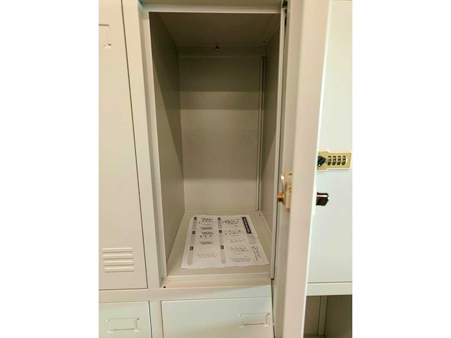 Lockerkast nieuw - afbeelding 5 van  11