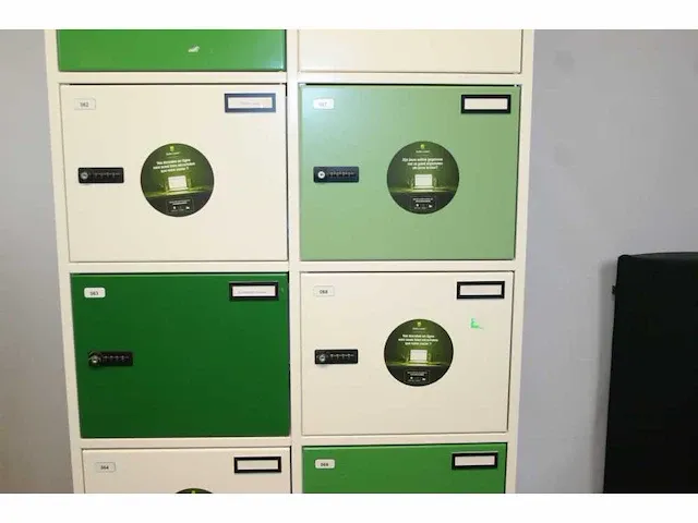 Lockerkast robberechts 10 deurs - afbeelding 2 van  3