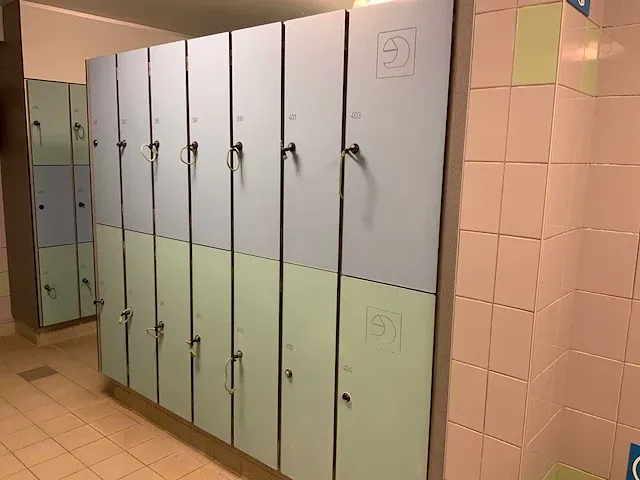 Lockerkasten zwembad - afbeelding 6 van  8