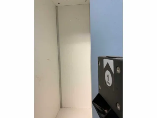 Lockerkasten zwembad - afbeelding 7 van  8