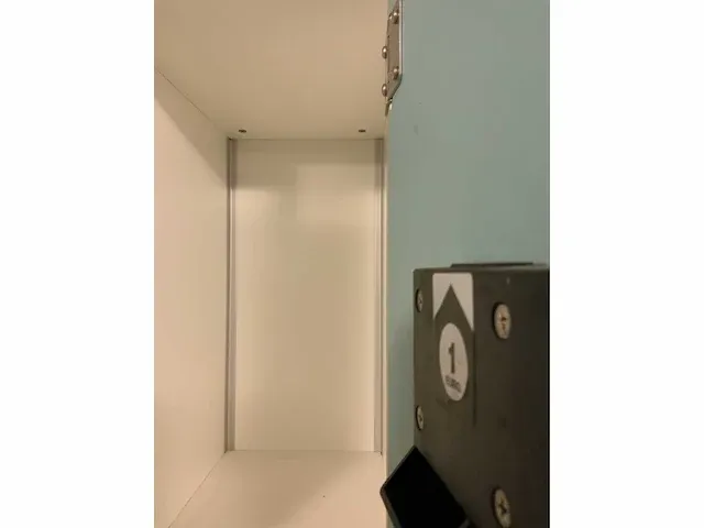Lockerkasten zwembad - afbeelding 3 van  5