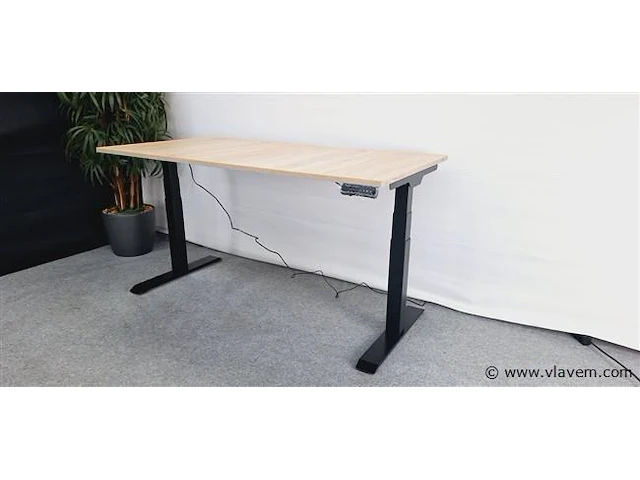 Loctek - et223 - zit-sta bureau (nieuw) - afbeelding 1 van  12