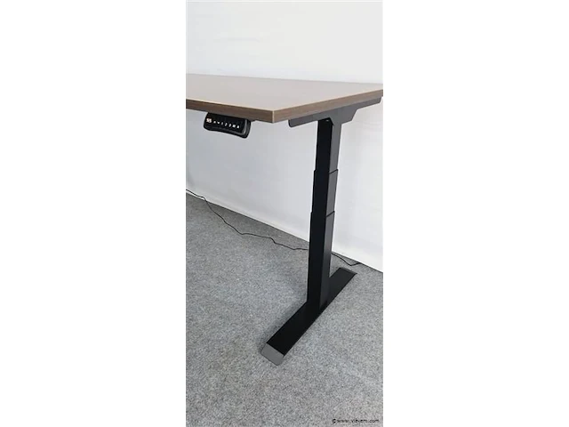 Loctek - et223 - zit-sta bureau (nieuw) - afbeelding 9 van  11