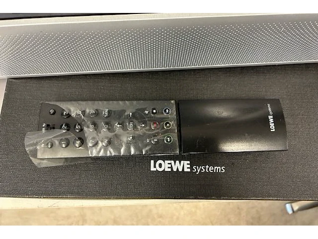 Loewe tv - afbeelding 4 van  5