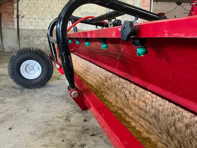 Logic 2000 onkruidborstel - 2019 - afbeelding 2 van  9