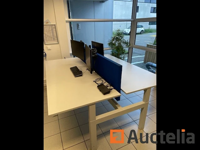 Logistiek dubbele bureau verstelbaar van 65cm tot 86cm. - afbeelding 3 van  4