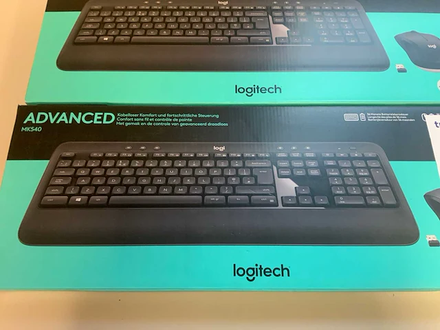 Logitech mk540 draadloos toetsenbord en muis (2x) - afbeelding 2 van  3