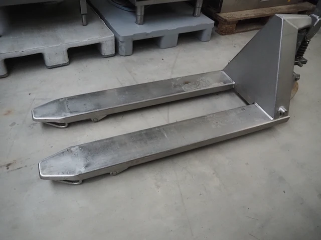 Logitrans - afbeelding 6 van  8