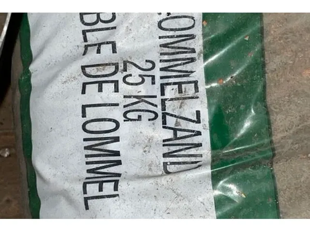Lommel zand - afbeelding 3 van  3