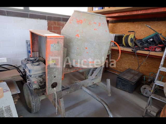 Loncin 196cc betonmixer - afbeelding 1 van  13