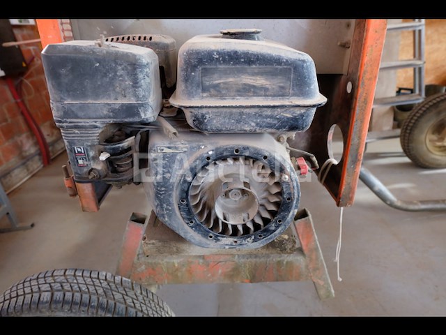 Loncin 196cc betonmixer - afbeelding 7 van  13