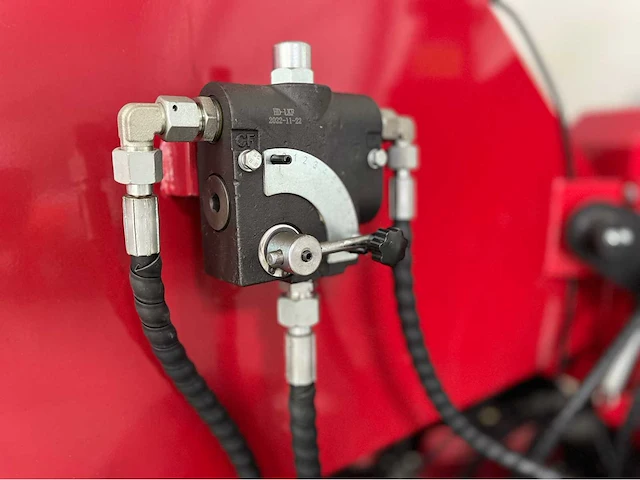 Loncin hydraulische houthakselaar - afbeelding 8 van  24