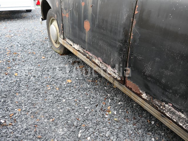 Londense taxi om austin te herstellen - afbeelding 8 van  11