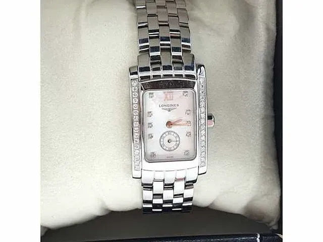 Longines dolce vita diamonds & parelmoer dameshorloge - afbeelding 3 van  3