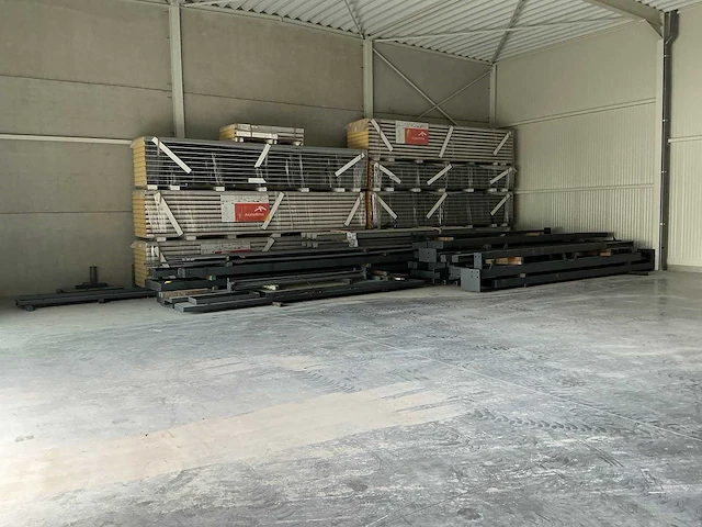 Loods - nieuwe staalconstructie - 2025 - afbeelding 5 van  12