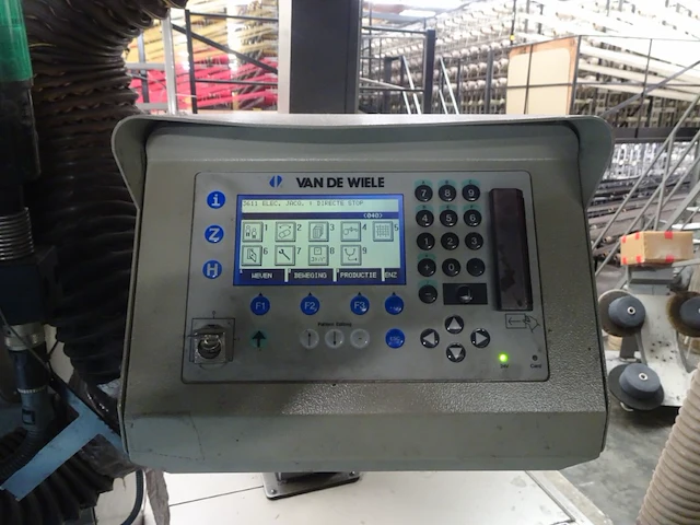 Loom van de wiele crt 82 - afbeelding 18 van  20