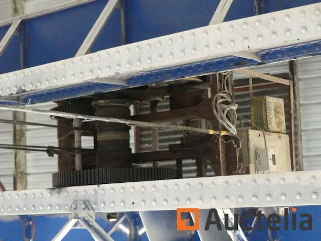 Loopkraan 8 t merk en model onbekend - afbeelding 6 van  9