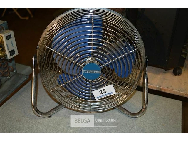 Looplamp en ventilator - afbeelding 2 van  4