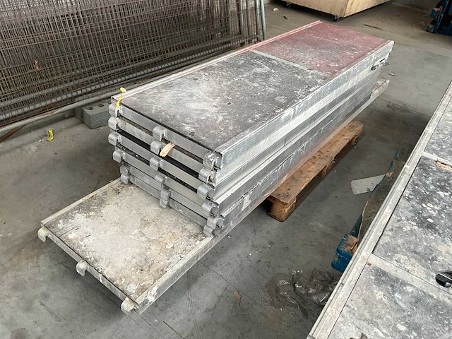 Loopplatform (7x) - afbeelding 3 van  4