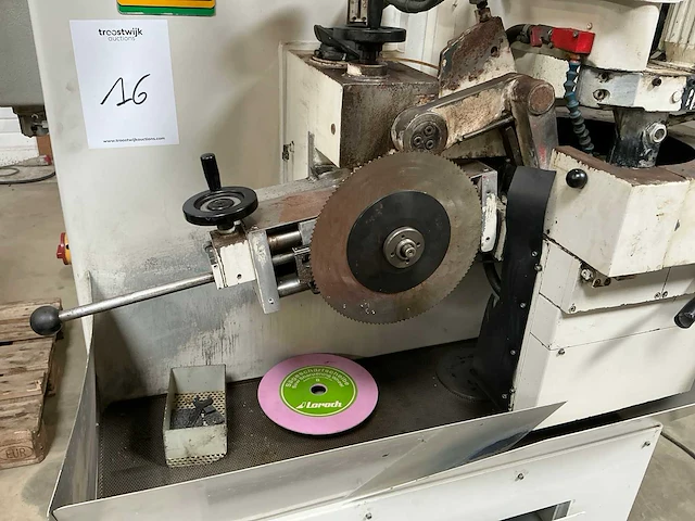 Loroch ak cirkelzaagblad slijpmachine - afbeelding 11 van  11