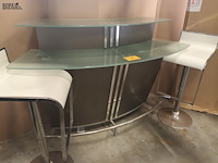 Lot 1 - barmeubel en barkrukken - afbeelding 2 van  4