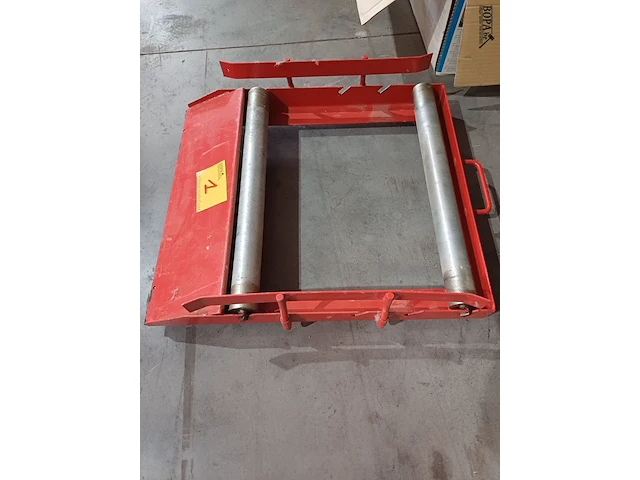 Lot 1 - bevestigingsmaterialen en afrolsysteem - afbeelding 6 van  6