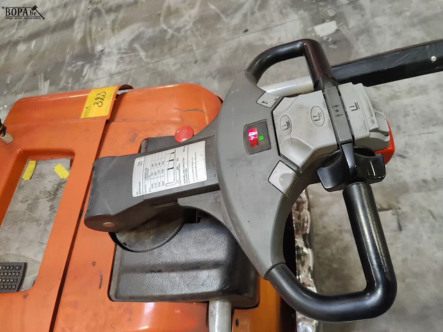 Lot 1 - bt elektrische stapelaar - afbeelding 5 van  11